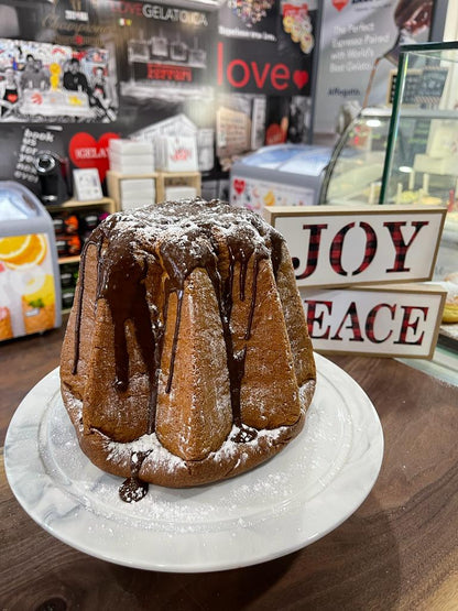 GLUTEN FREE Geladoro - Pandoro filled with Crema Nutella
